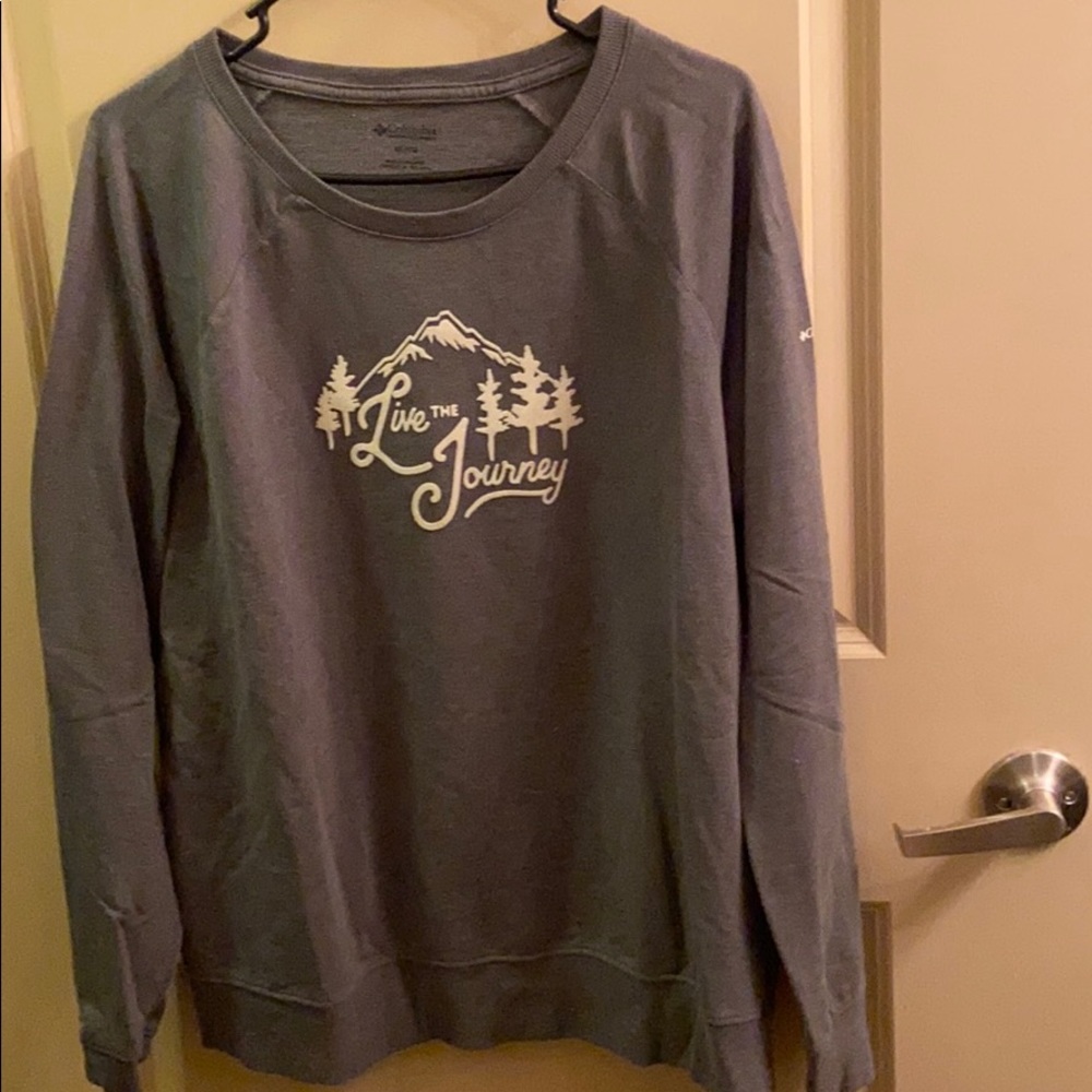 Columbia long sleeve crew neck sweater